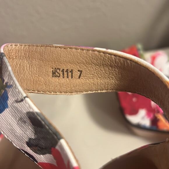 Floral platform Chunky High Heel Sandals ankle strap size 7 bright Spring - Picture 9 of 10